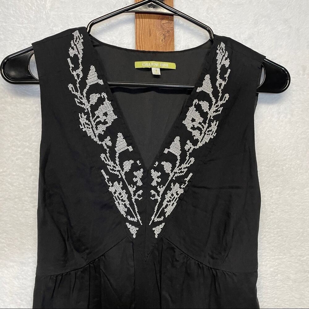Gianni Bini Black & White‎ Embroidery Sleeveless Dress Size 6 - Picture 2 of 9